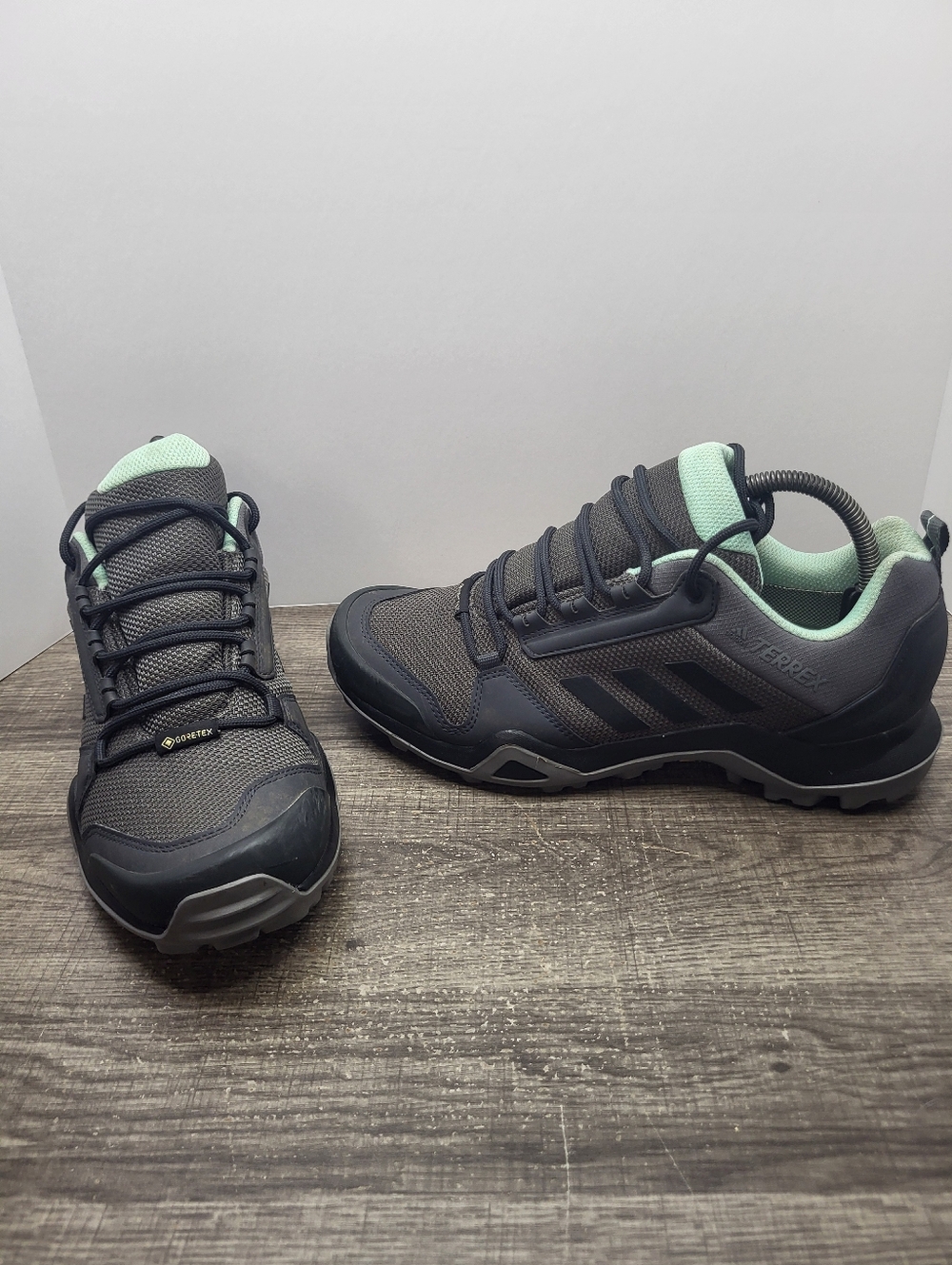 Adidas Terrex AX3 GTX Hiking Sneakers Grey (BC0573) Women's Size 9.5